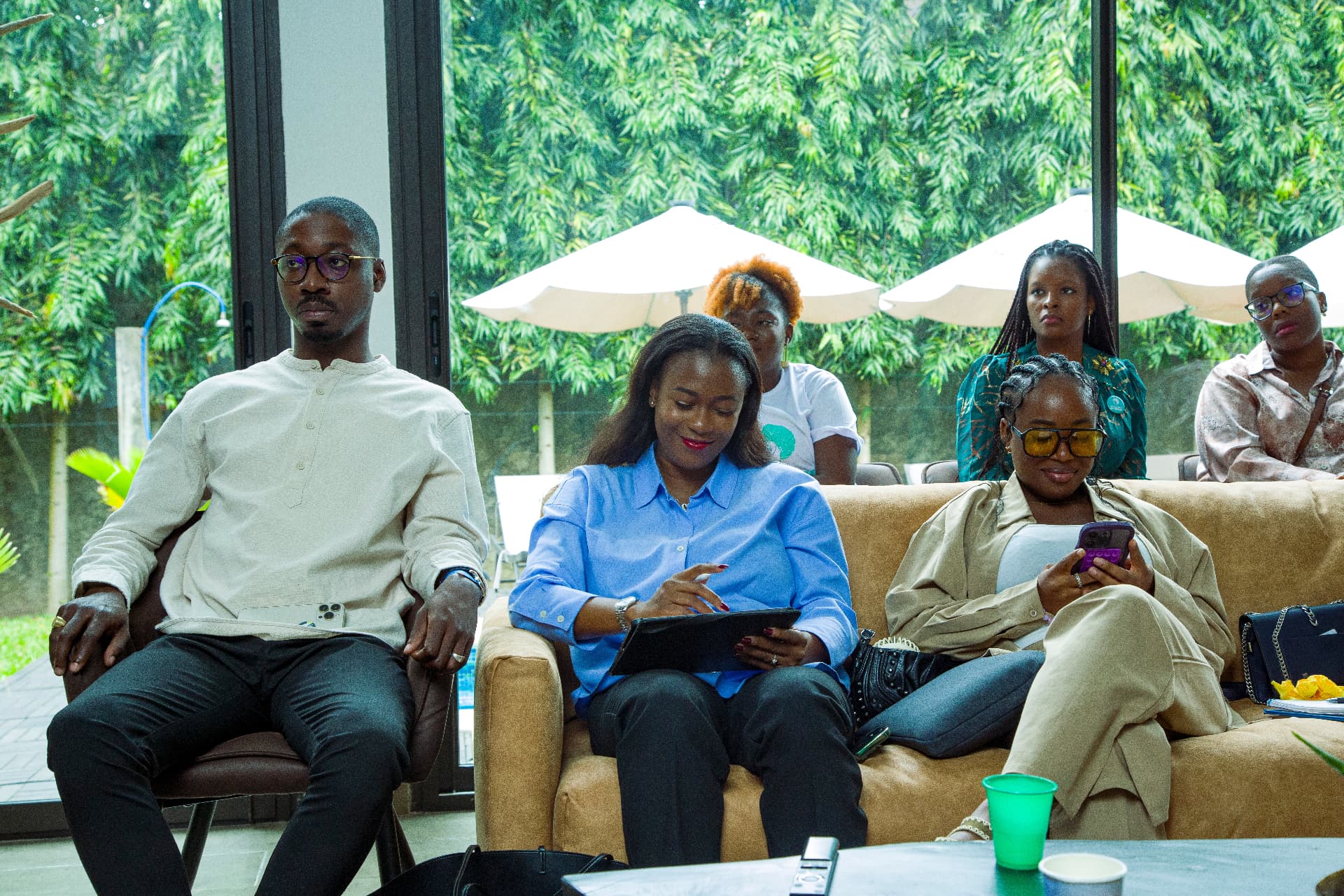 Membres du club Abidjanaises In Tech en action